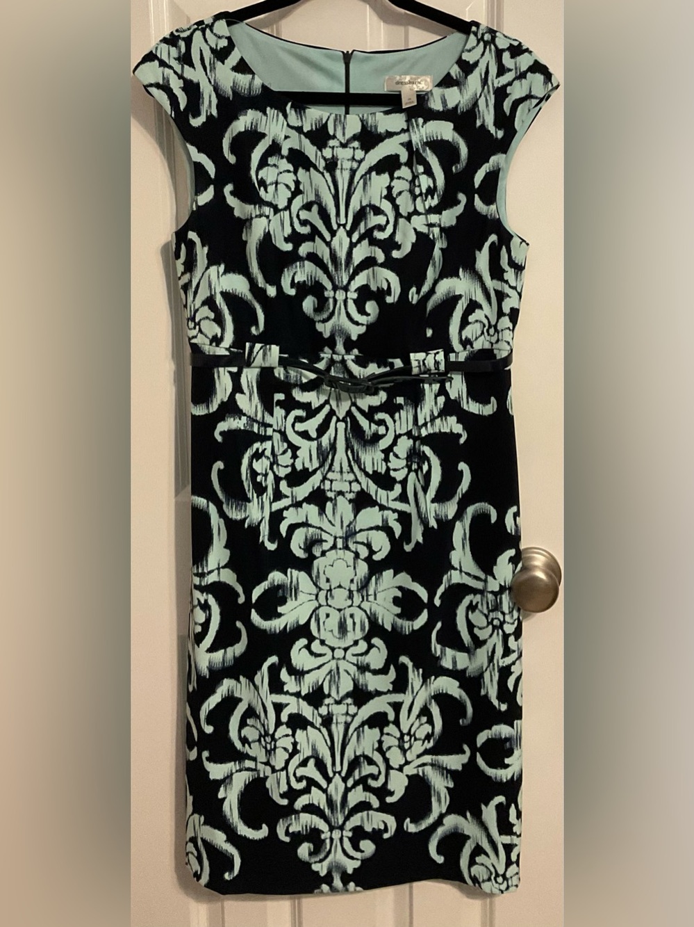 Dressbarn Navy and Mint Damask Sheath Dress